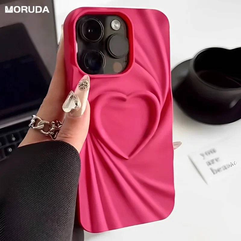 Fashion Pleats Skin 3D Heart Case For iPhone 15 11 12 Pro 13 14 Pro Max Soft Silicone Cover For iPhone 15 Pro Luxury Phone Case