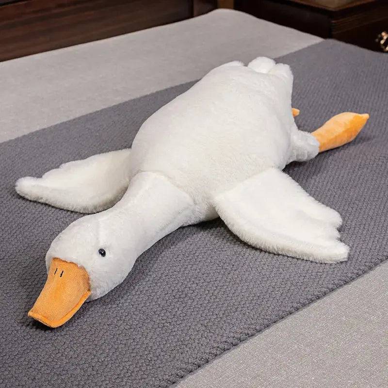 Niedliche, mit Tieren gefüllte Plüschpuppen: Flauschiges Schlafkissen von Swan Goose Toys