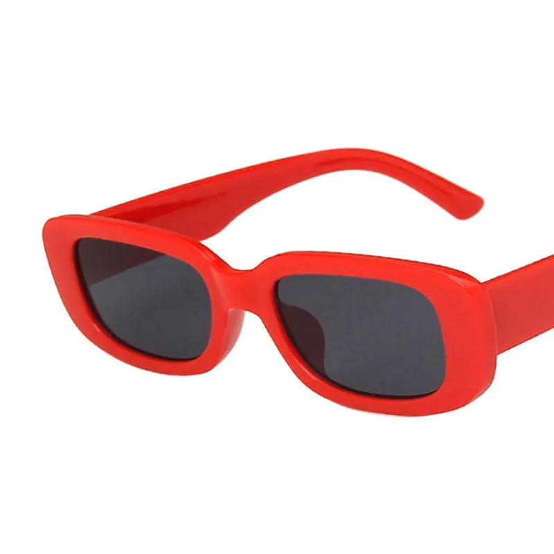 Mode Zomer Retro Punk Rechthoek Zonnebril UV400 Zonneschermen Mannen Vrouwen Trendy Vintage Kleine Vierkante Zonnebril Eyewear